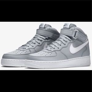 Nike Air Force 1 Mid ‘07